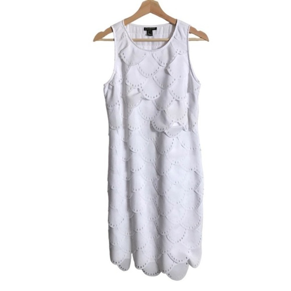 Cartise Size 6 White Scalloped Eyelet Sleeveless Dress‎ Lightweight